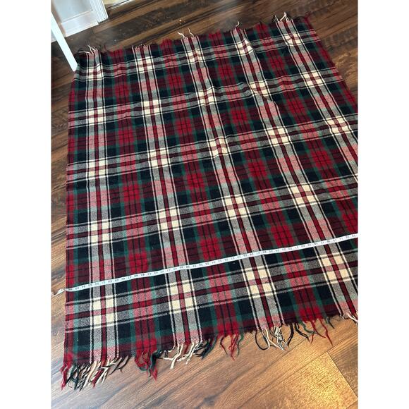 Woolmount Blanket Red Black Green Plaid Fringe Troy Mills Chase Wool Christmas - Picture 5 of 5